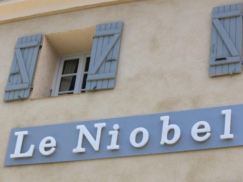 Hotel Le Niobel - Hotel De Charme Belgodère Eksteriør billede