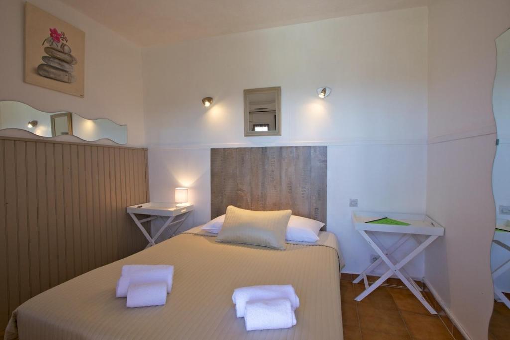 Hotel Le Niobel - Hotel De Charme Belgodère Værelse billede