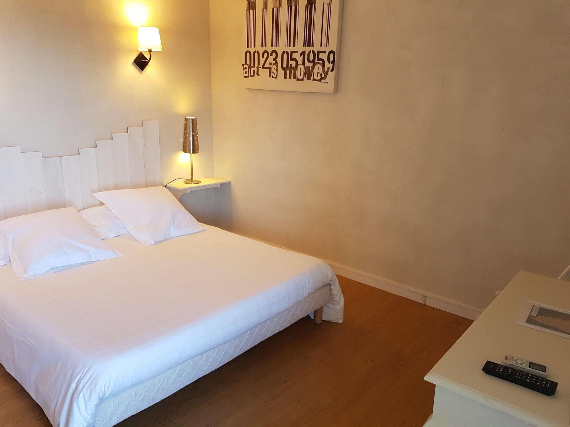 Hotel Le Niobel - Hotel De Charme Belgodère Eksteriør billede
